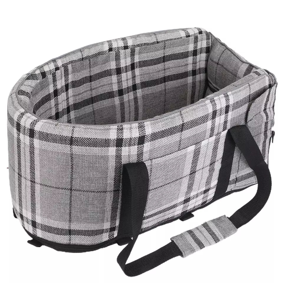 Hometecture™ TravelPaws Pet Car Carrier