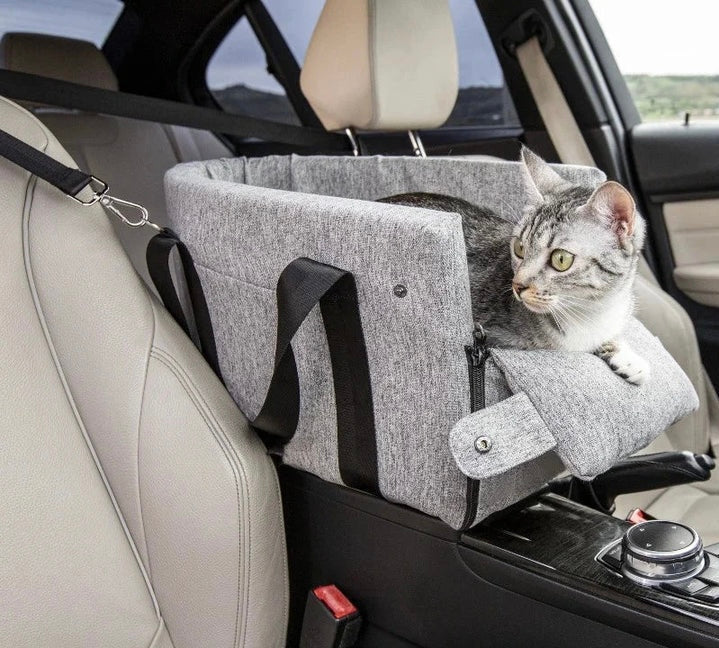 Hometecture™ TravelPaws Pet Car Carrier